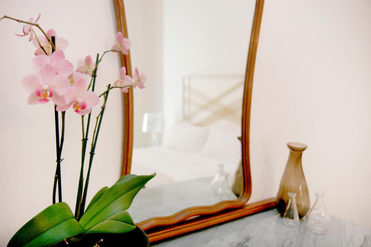 Modern Comfort, Poetic Charm Рим Экстерьер фото